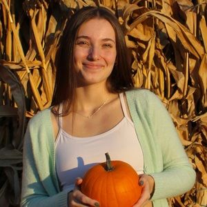 Meet your Posher, Kelsey